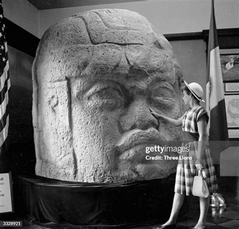 Olmec Head Photos and Premium High Res Pictures - Getty Images