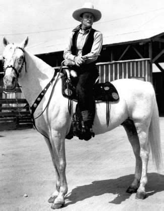 ~ John Wayne on his stunning horse ~ | John wayne, Horses, Western movie