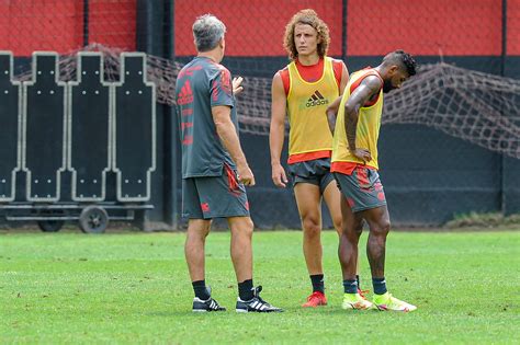 Flamengo Deve Contar Tr S Retornos Para Jogo Contra Atl Tico Go