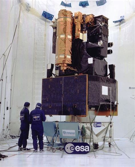 Space in Images - 2001 - 11 - Integration test of ESA's SOHO satellite ...