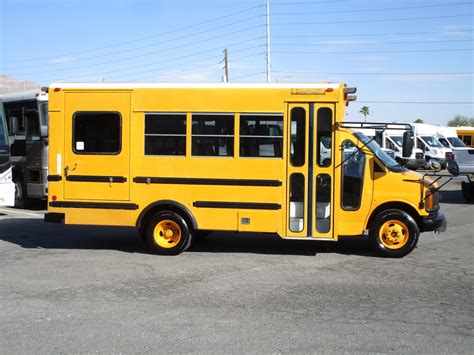 2001 Chevrolet Collins Mini Bus B40156 - Las Vegas Bus Sales