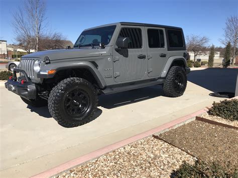 BFG KM3 295 70 17 Anybody Have Them Jeep Wrangler Forums JL JLU