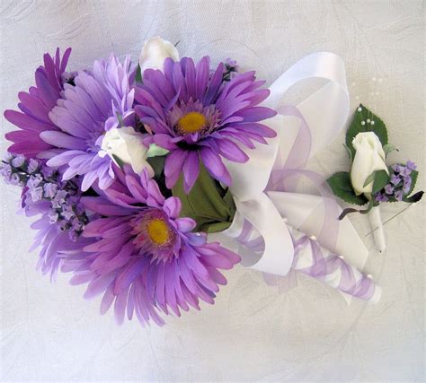 Daisy Arrangements and Bouquet Ideas