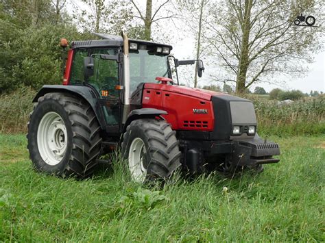 Foto Valtra Valmet 8750 490794