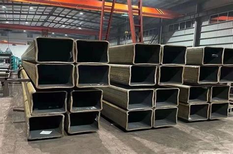 Hot Dipped Galvanized Rectangular Steel Tube 40x40 75x75 Hollow Ms Square Pipe
