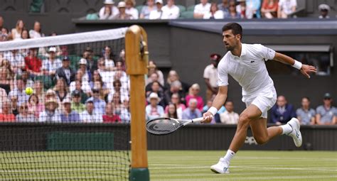 Djokovic Comienza La Defensa De Su Corona Con Paso Firme En La Hierba