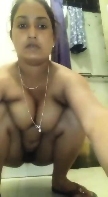 Hot Woman Showing Big Pussy Boobs In Barthroom
