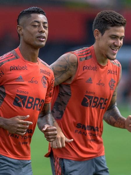 Flamengo tem retorno de Gerson contra Atlético GO