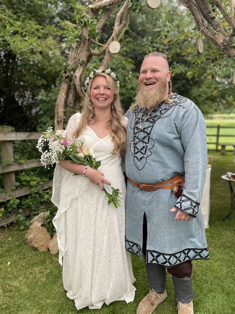 Stunning norse pagan wedding ceremony full of meaningful tradition