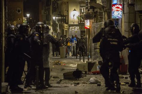 Fotos Incidentes En El Barrio Madrile O De Lavapi S Tras La Muerte De