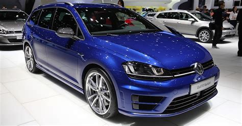 VW lança Golf Variant no segundo semestre perua já roda no Brasil 10