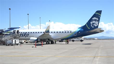 Redmond Airport still lacks direct flights to Portland - and a round-trip ticket via Seattle can ...