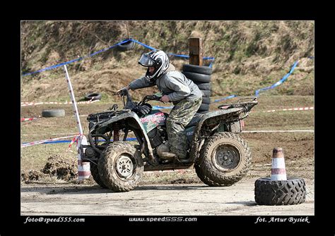 Zawody quadowe klubu ATV Polska na terenie LOKu TARNÓW Polski