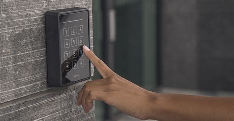 Secure Rfid Reader With Keypad To Complement Axis Access Control Systems Axis Communications