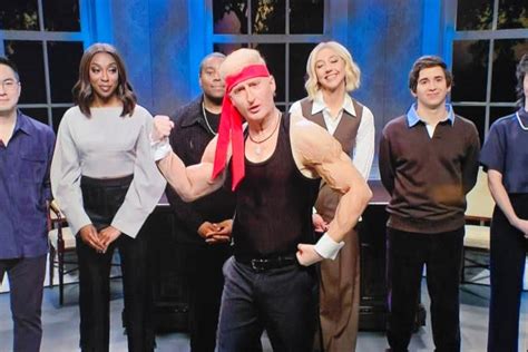 Hot Jacked Trump Flexes As Snl Bends The Knee Flips The Bird Over