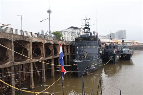 La Armada Paraguaya Realiza Exhibici N De Su Flota De Guerra En El