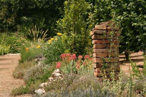 Paisatges I Jardins Landscapes And Gardens El Jardi Sec Dry Garden