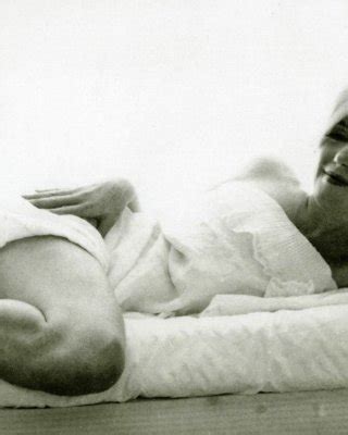 Marilyn Monroe Nude Porn Pictures Xxx Photos Sex Images Pictoa