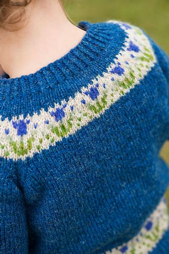 Ravelry: Wee Bluebells pattern by Kate Davies Designs