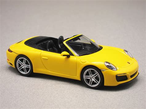 Porsche Cabrio Facelift Yellow Herpa Minicarweb