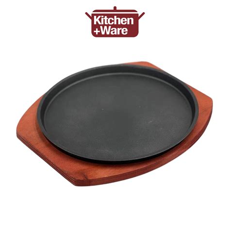 Sizzling Cast Iron Hot Plate With Wooden Underliner Set Cm Cm Cm Sizzling Grill