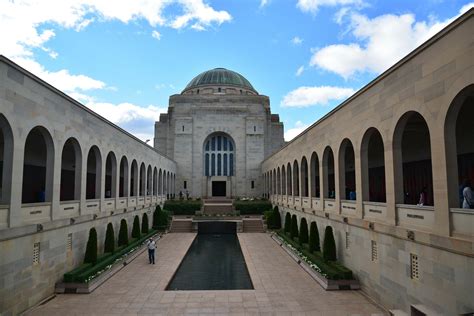 Best Universities In Canberra - UniAcco