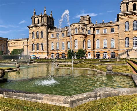 Blenheim palace gardens