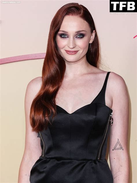 Sophie Turner Sophieturner Nude Onlyfans Leaks Fappening Fappeningbook