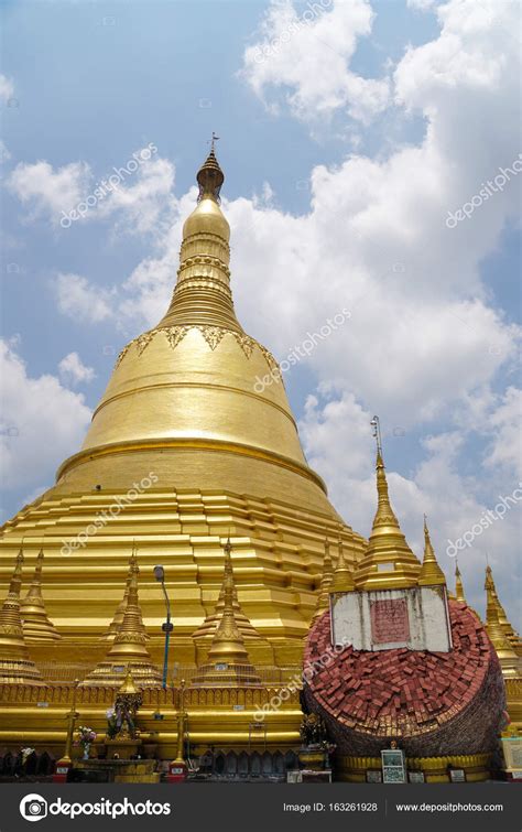 Shwemawdaw Pagoda in Yangon, Myanmar Stock Photo by ©tarnrit 163261928