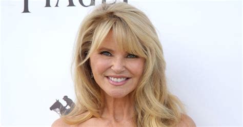 At 69 Christie Brinkleys Gray Hair Photos Divide Fans On Whether She