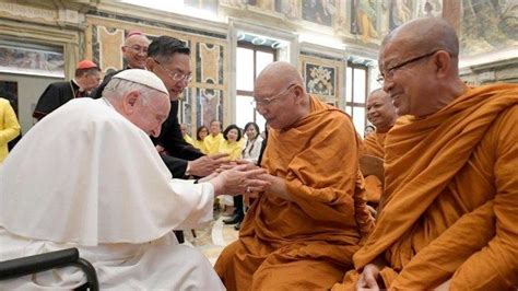 Paus Fransiskus Dorong Umat Kristen Dan Buddha Mengalami Kasih Sayang