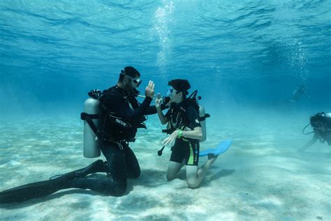 First Scuba Dive Discovery Of Scuba Diving In Bora Bora Manawa