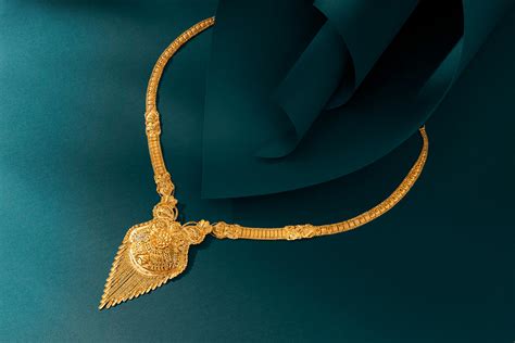 Malabar Gold and Diamonds :: Behance