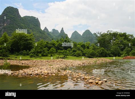 Karst mountains in Yangshuo China Stock Photo - Alamy