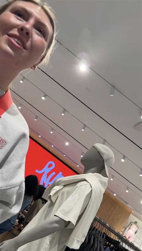 Thick Blonde Lululemon Pawg Employee With A Fat Cameltoe Part Forum