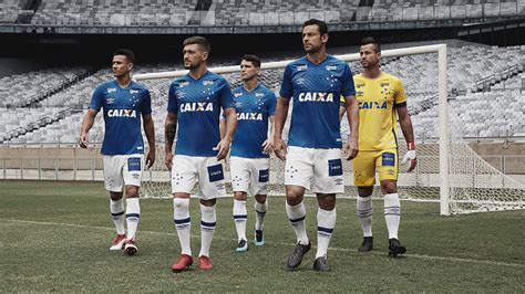 Novas Camisas Do Cruzeiro Umbro Mantos Do Futebol