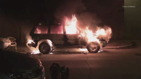 Arson Investigation Underway After West Lawn Car Fires Abc7 Chicago