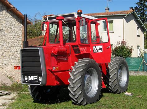 Massey Ferguson 1200 United Kingdom Tractor Picture 940565