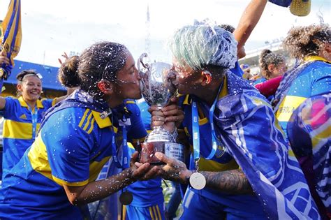 Fútbol femenino BOCA JUNIORS OBTUVO EL CAMPEONATO YPF DE PRIMERA