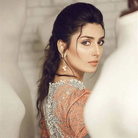 Latest Photoshoot Of Ayeza Khan Reviewit Pk