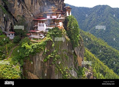 Tiger Nest Monastery Paro Taktsang Stock Photo Alamy