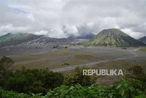 Terungkap Kedalaman Jurang Tempat Kecelakaan Fortuner Di Kawasan Bromo