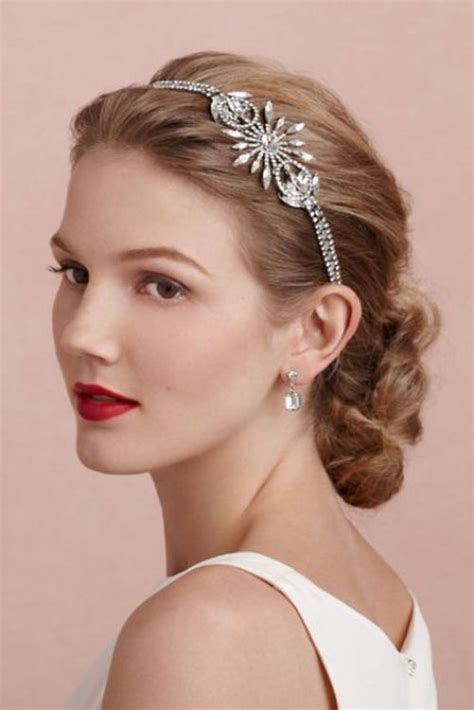 Bride In Dream Wedding Hair Accessories Ideas