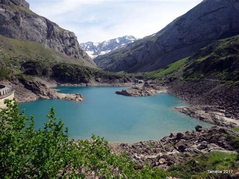 Balade Au Lac Des Gloriettes Et Dans Le Val D Estaub Une Belle