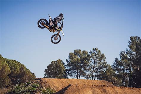 Husqvarna Motocross Bikes Get A Tad Meaner For The 2025 Model Year Autoevolution