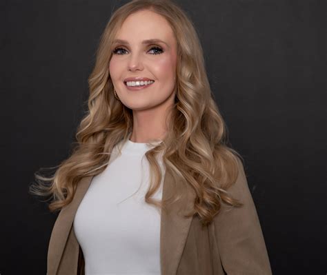 Discover Kumar Aesthetics: Our Vision, Values, and Expertise