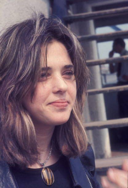 10 Images Of Rock S Bassist Babe Suzi Quatro Artofit