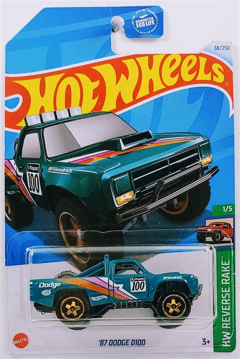 Hot Wheels Dodge D100 Коллекционная модель 1 64 купить с доставкой по выгодным ценам в