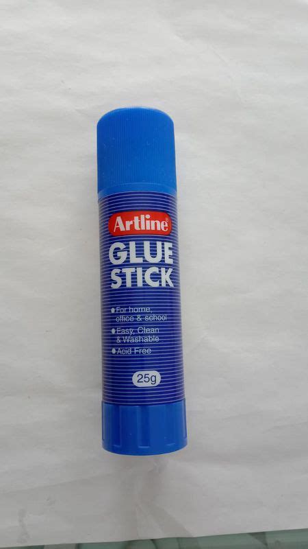 Lem Kertas Glue Stick Artline 25gr