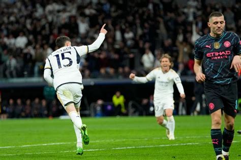 Real Madrid 3 3 Man City Fede Valverde Caps Off Evening Of Stunning